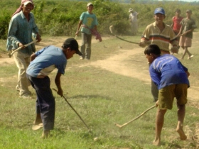 រូបលេខ៤